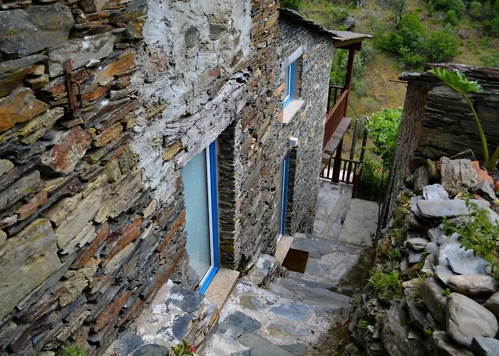 Casa Do Amieiro, Cantinho Do Céu * Casal do Rei (Seia)